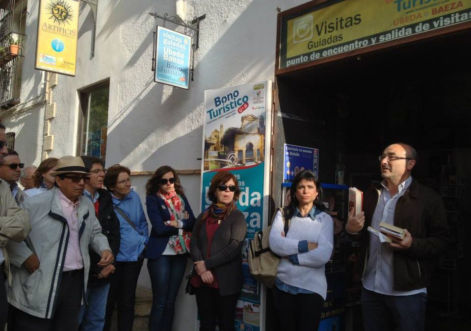 Ruta literaria y turística por la Úbeda de Antonio Muñoz Molina, el pasado sábado