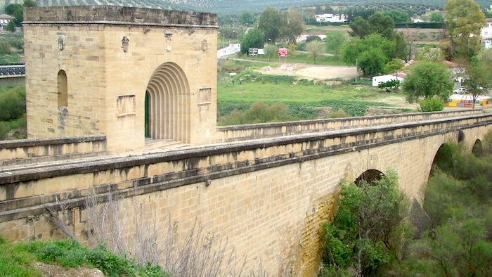 Puente del Obispo